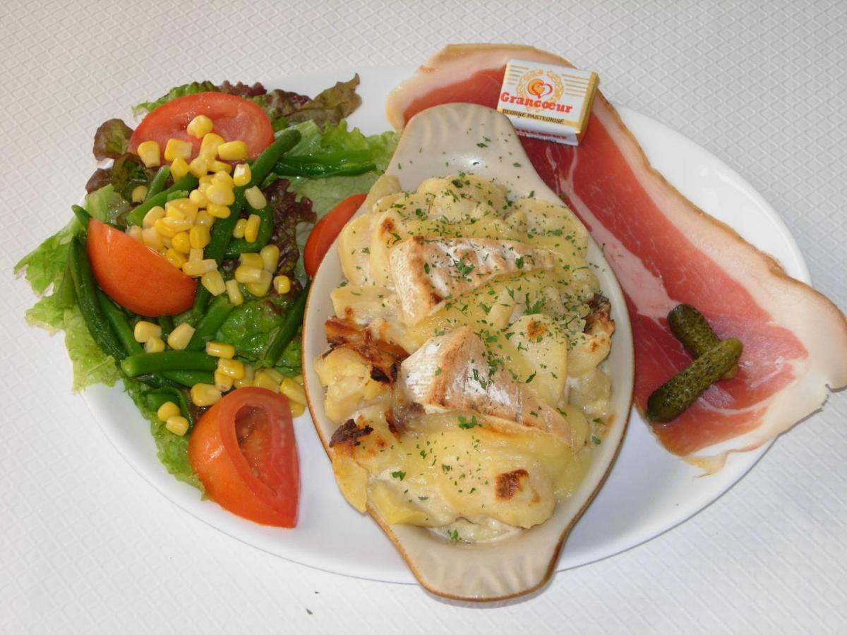 Hotel Restaurant Le Chamois Ancelle Kültér fotó
